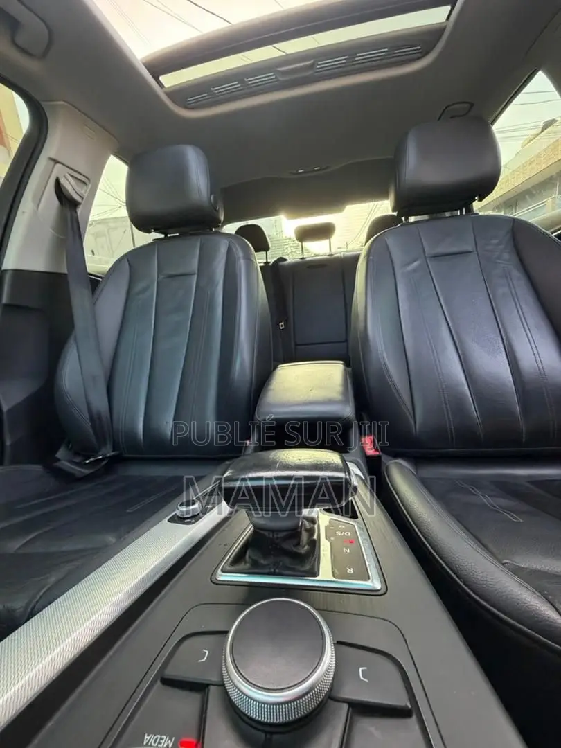 Audi A4 2018 Gris
