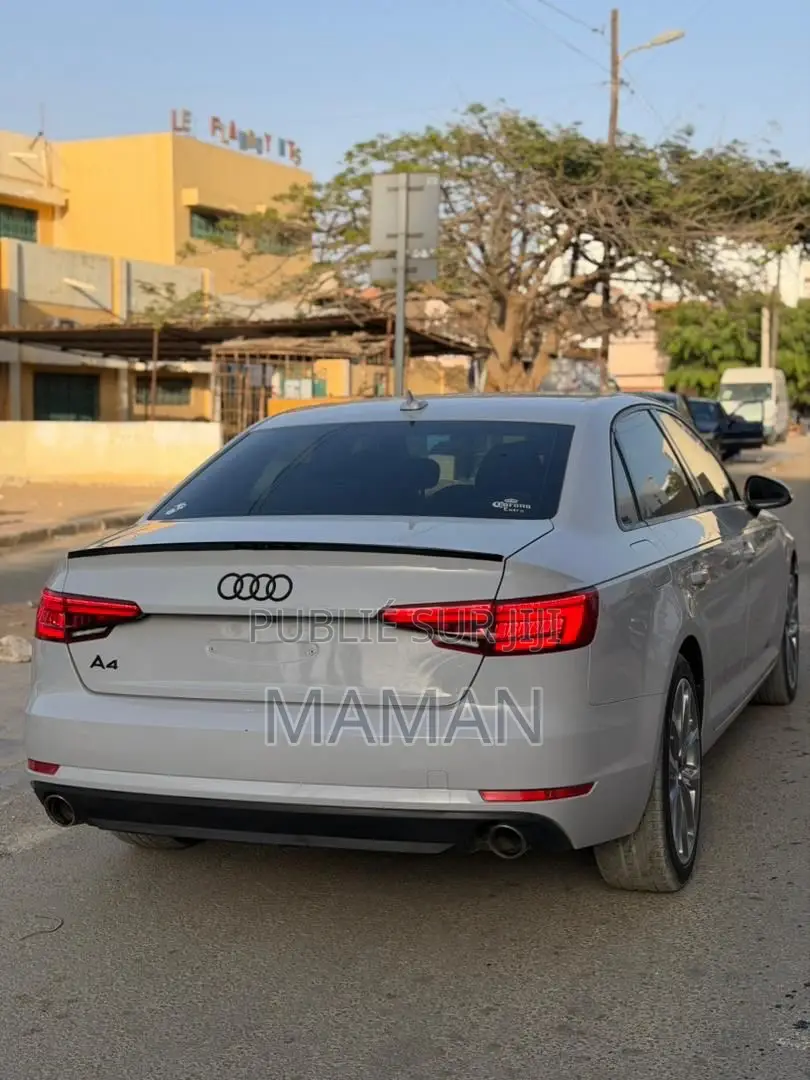 Audi A4 2018 Gris