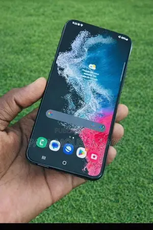 Nouveau Samsung Galaxy S22+ 5G 128 GB Bleu