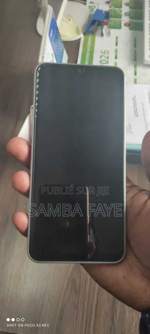 Nouveau Samsung Galaxy A17 128 GB Gris