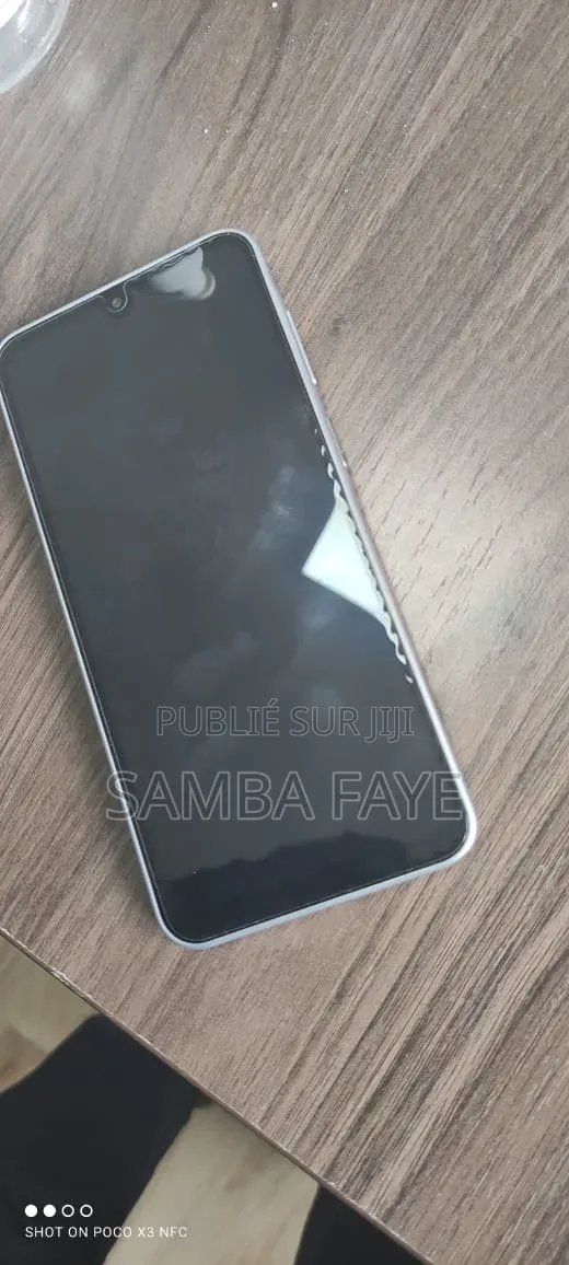 Nouveau Samsung Galaxy A17 128 GB Gris