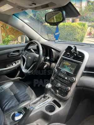 Chevrolet Malibu 2017 Gris