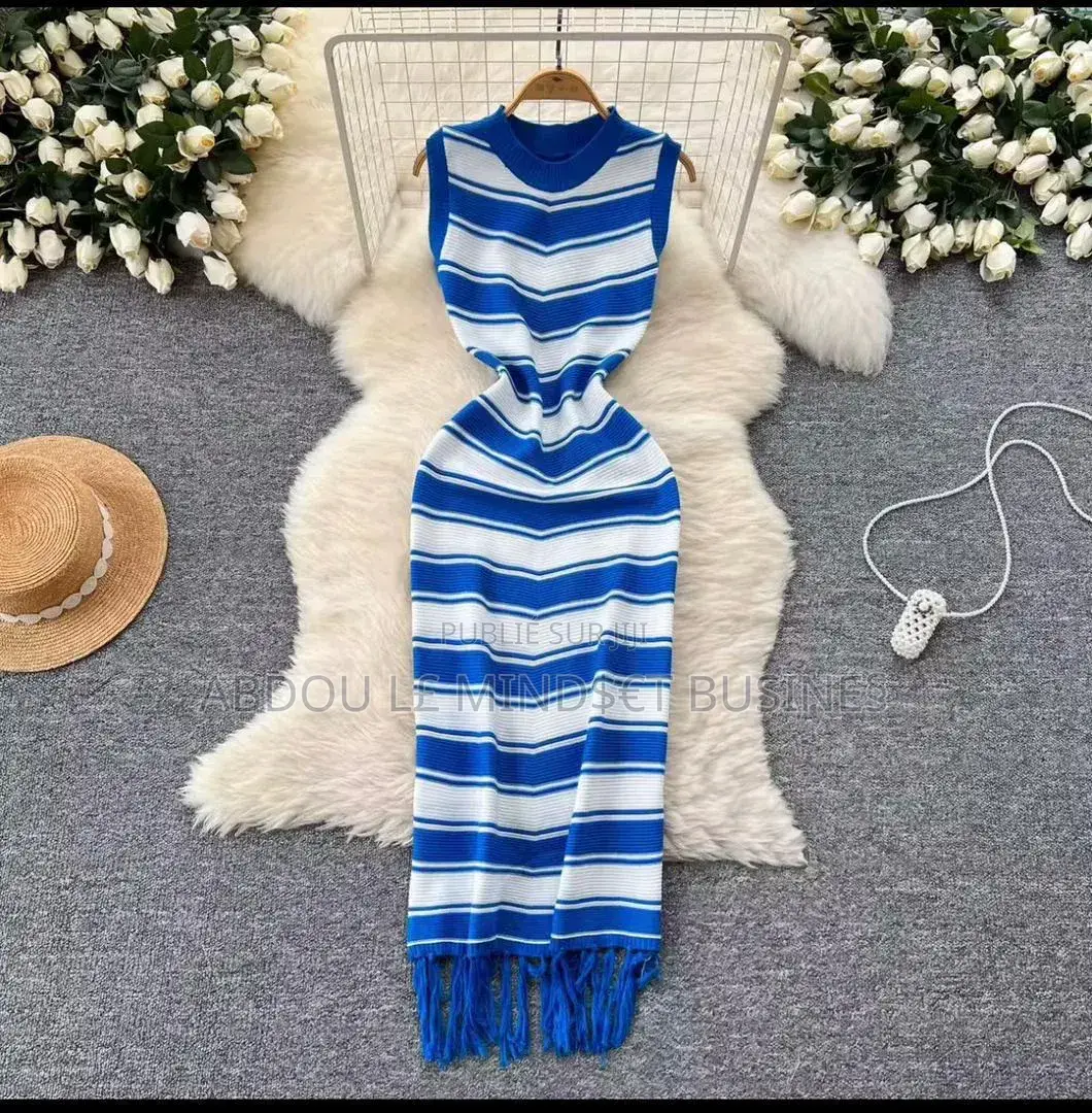 Robe Été Très Classe Disponible