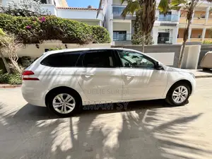 Peugeot 308 2015 Blanc