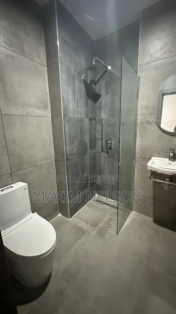 1chbre Appartement dans Mermoz Sacré-Cœur à Vendre