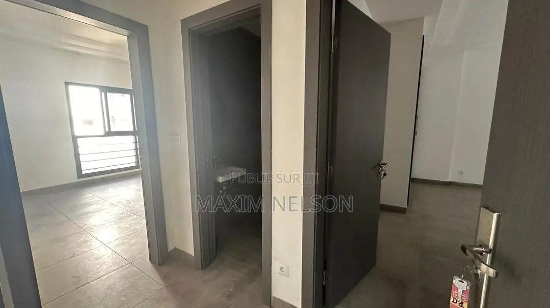 1chbre Appartement dans Mermoz Sacré-Cœur à Vendre