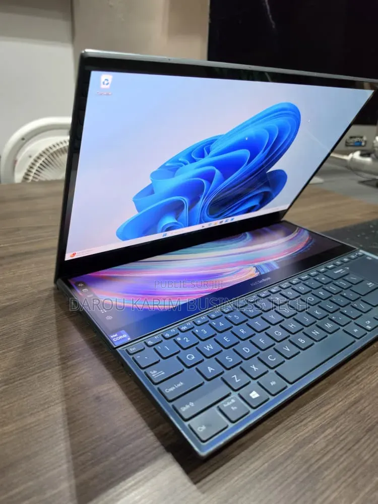 Nouveau Asus ZenBook 3 UX390UA 32GB Intel Core i9 SSD 1T