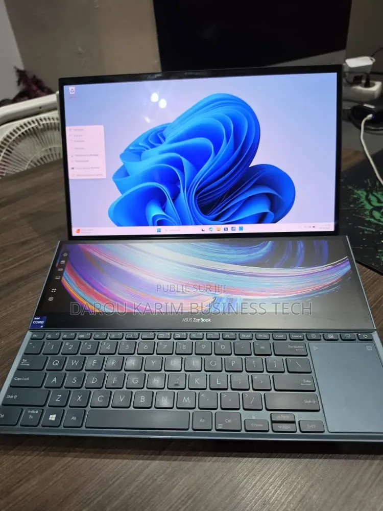 Nouveau Asus ZenBook 3 UX390UA 32GB Intel Core i9 SSD 1T
