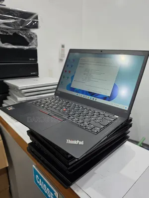 Nouveau Lenovo ThinkPad X13 Gen 2 8GB AMD Ryzen 3 SSD 256GB