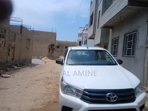 Toyota Hilux 2020 Blanc