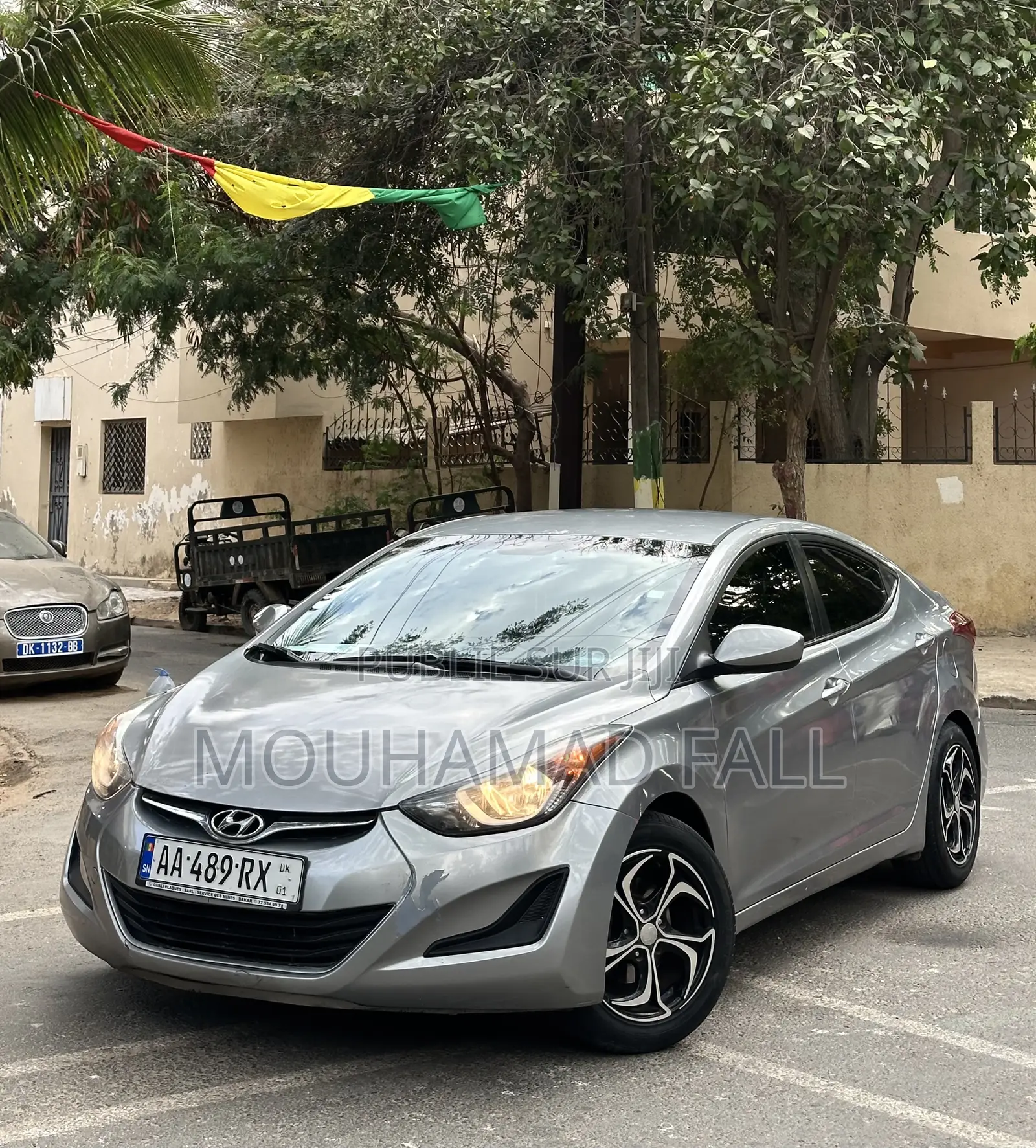 Hyundai Elantra SE Sedan FWD (1.8L 4cyl 6M) 2016 Gris