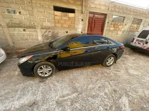 Hyundai Sonata SE 2.0T Sedan FWD (2.0L 4cyl 6A) 2013 Noir