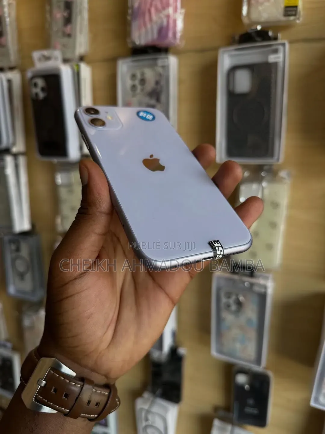 Nouveau Apple iPhone 11 64 GB Violet