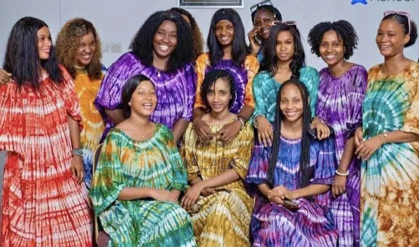 Robe Thioub