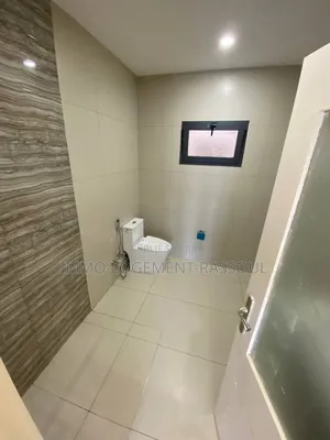 3chbre Appartement dans , Patte d'Oie à Louer