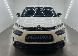 Citroen C4 2019 Blanc cassé