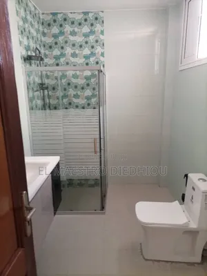 3chbre Appartement dans Appartement 3 à Louer