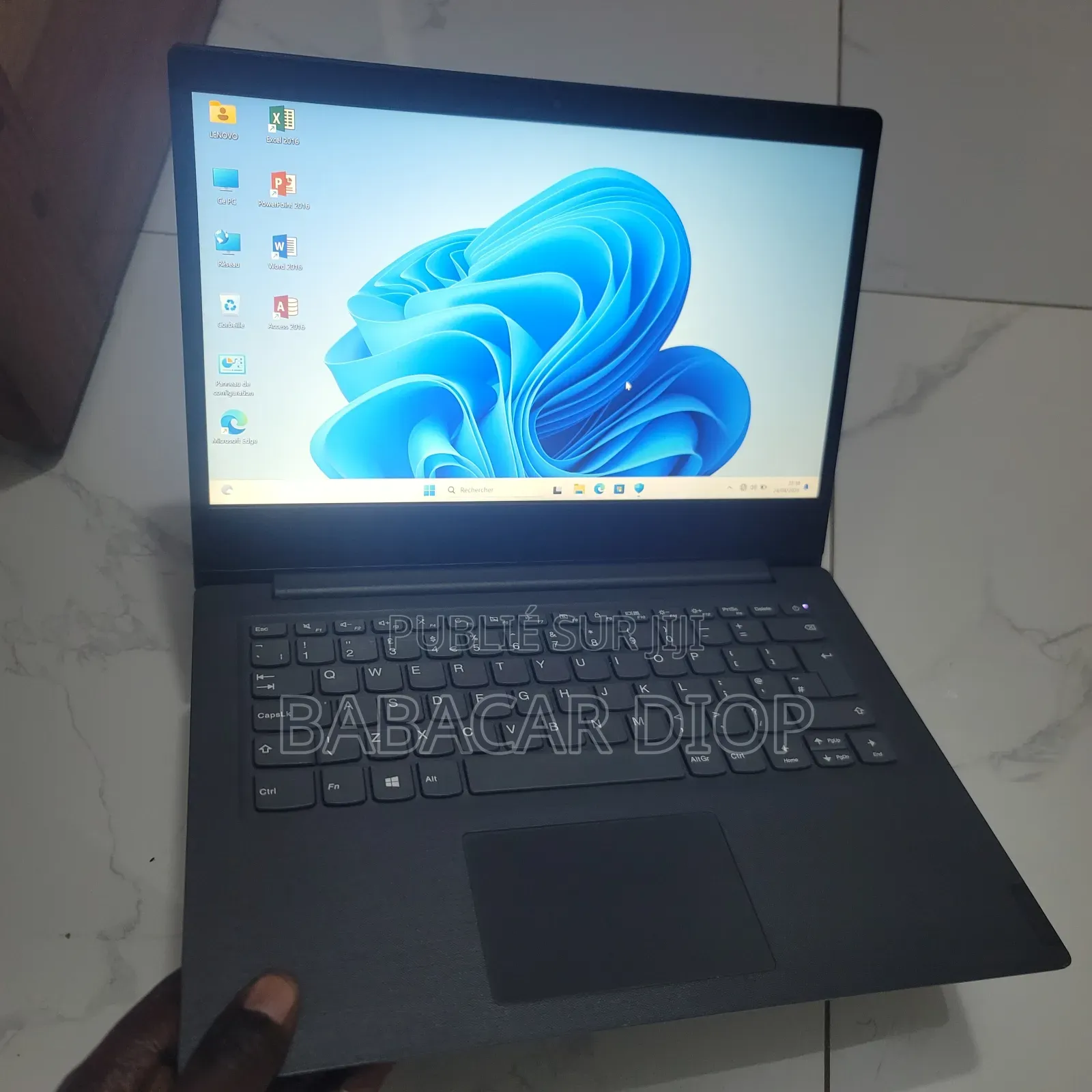 Ordinateur portable Lenovo IdeaPad S145 4GB AMD HDD 1T