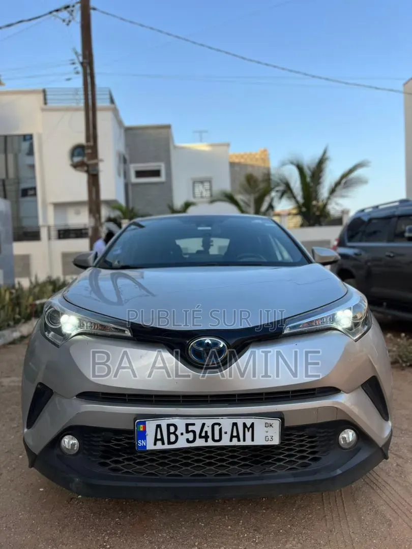 Toyota C-HR 2018 Gris