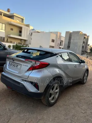 Toyota C-HR 2018 Gris