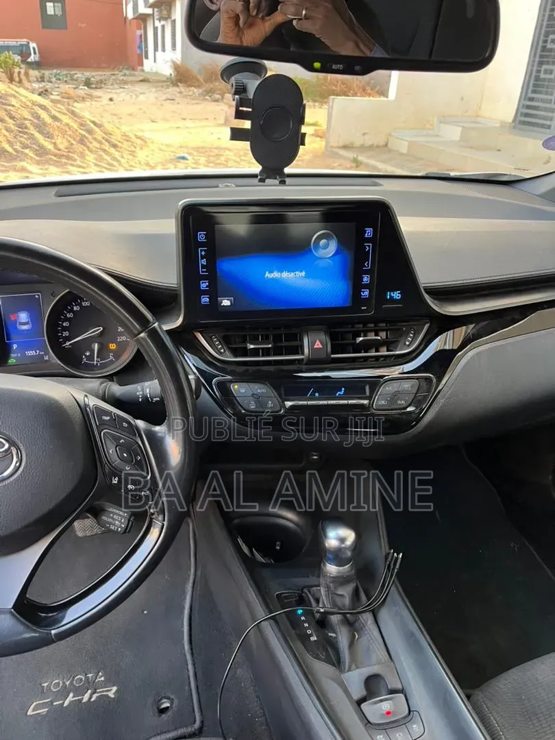 Toyota C-HR 2018 Gris