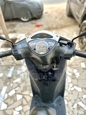 Nouveau Honda Autre 2005 Bleu