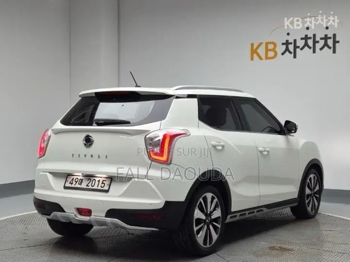 SsangYong Actyon 2017 Blanc