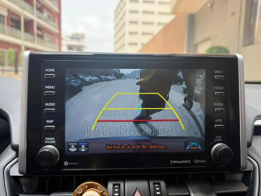 Toyota RAV4 2022 Rouge