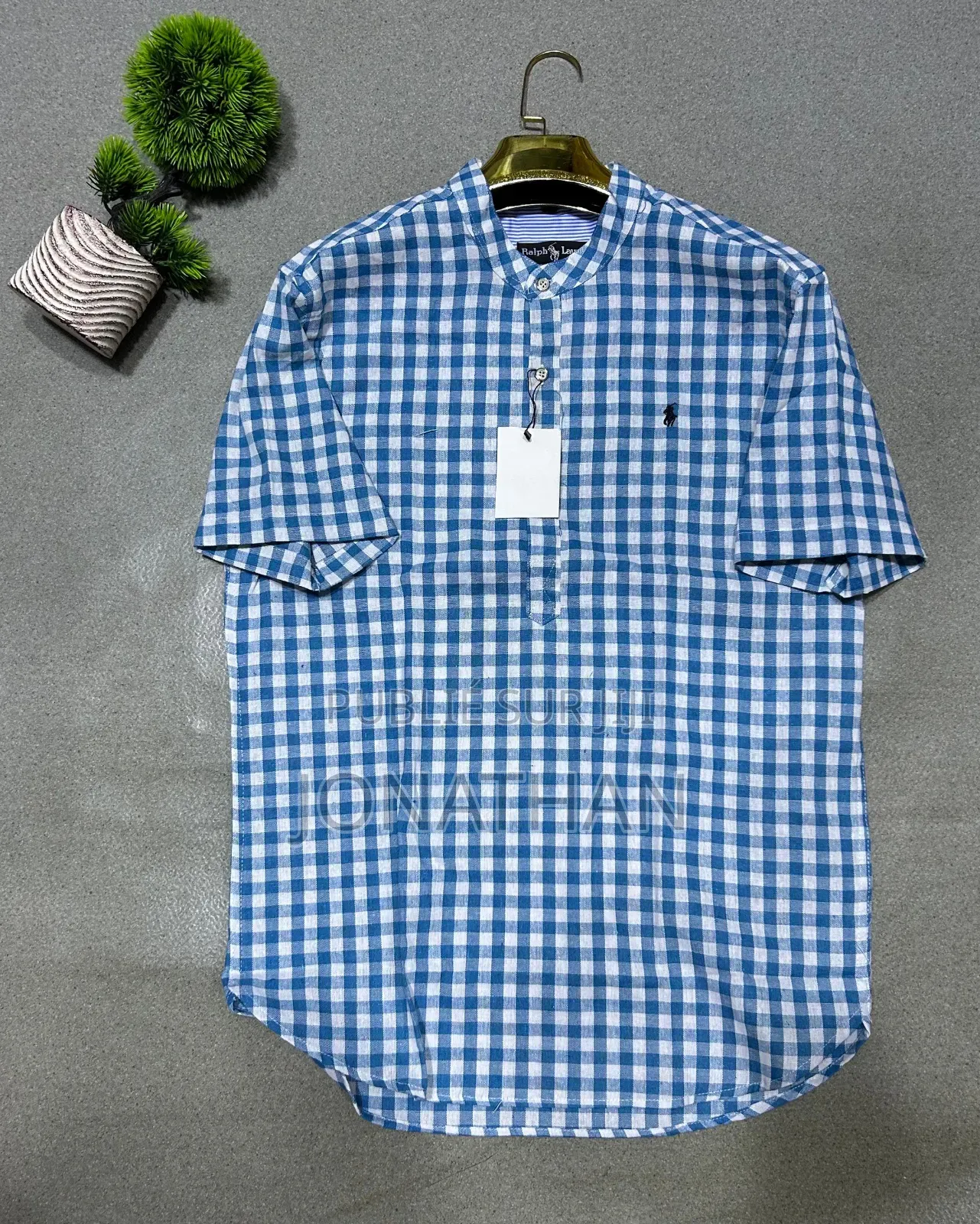 Venez Voir Les Vêtements