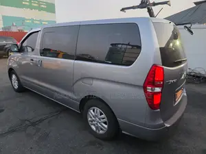 Hyundai Grandeur 2017 Gris