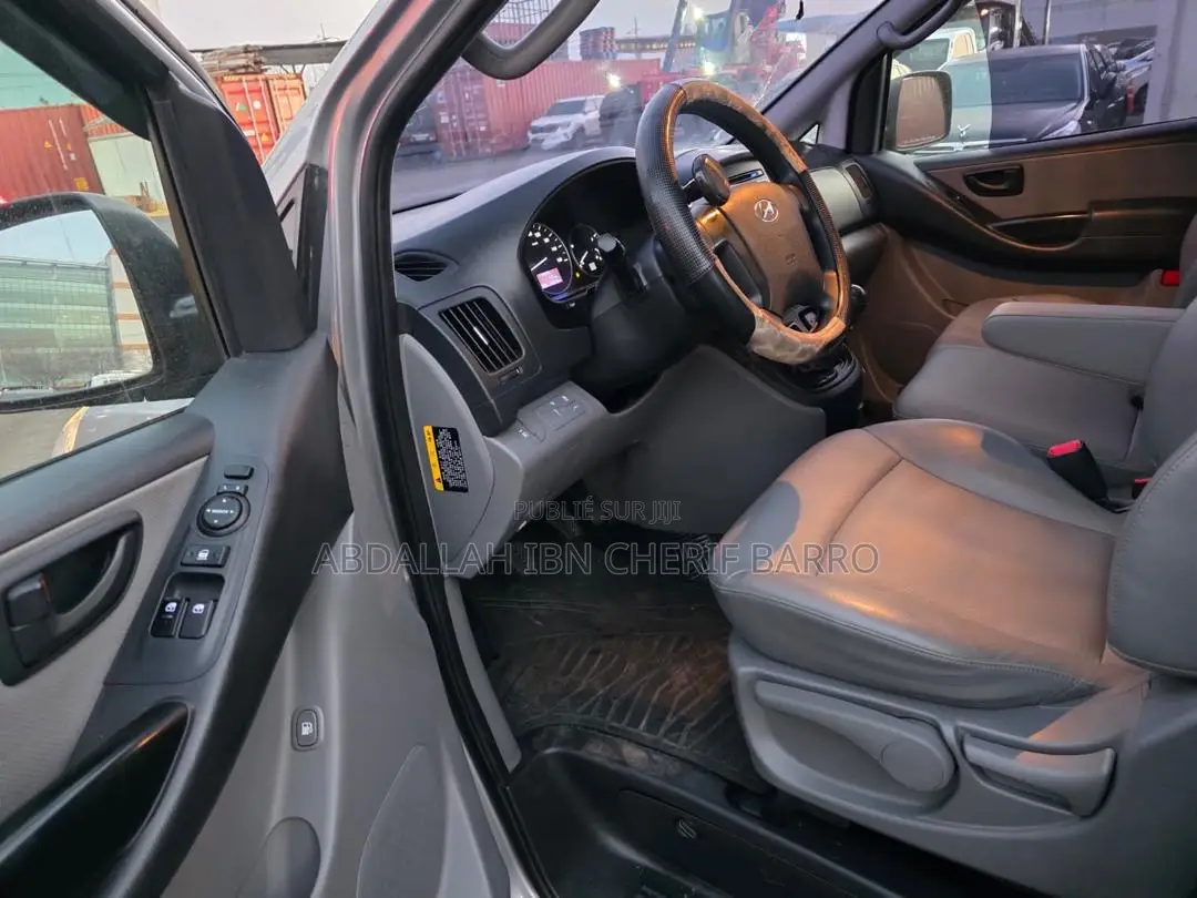 Hyundai Grandeur 2017 Gris