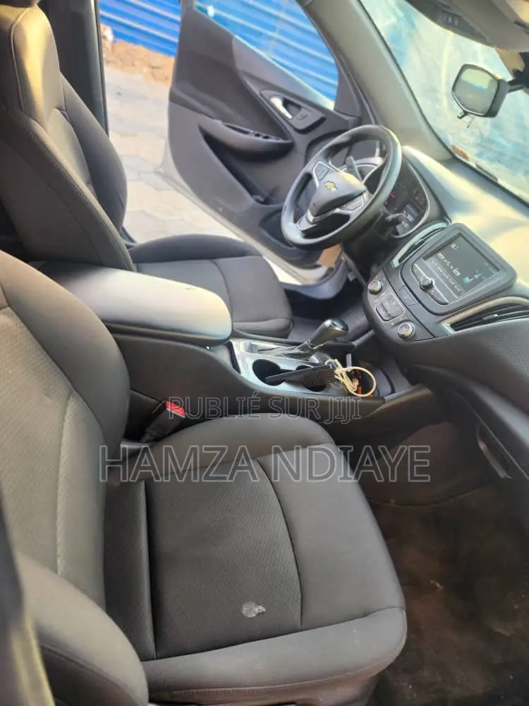 Chevrolet Malibu 2017 Gris
