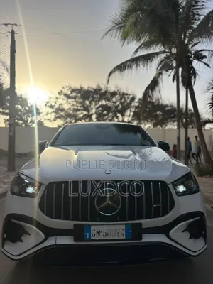 Nouveau Mercedes-Benz GLE-Class AMG GLE 53 AWD 2025 Blanc