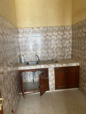 3chbre Appartement dans Imb Immo, Rufisque à Louer