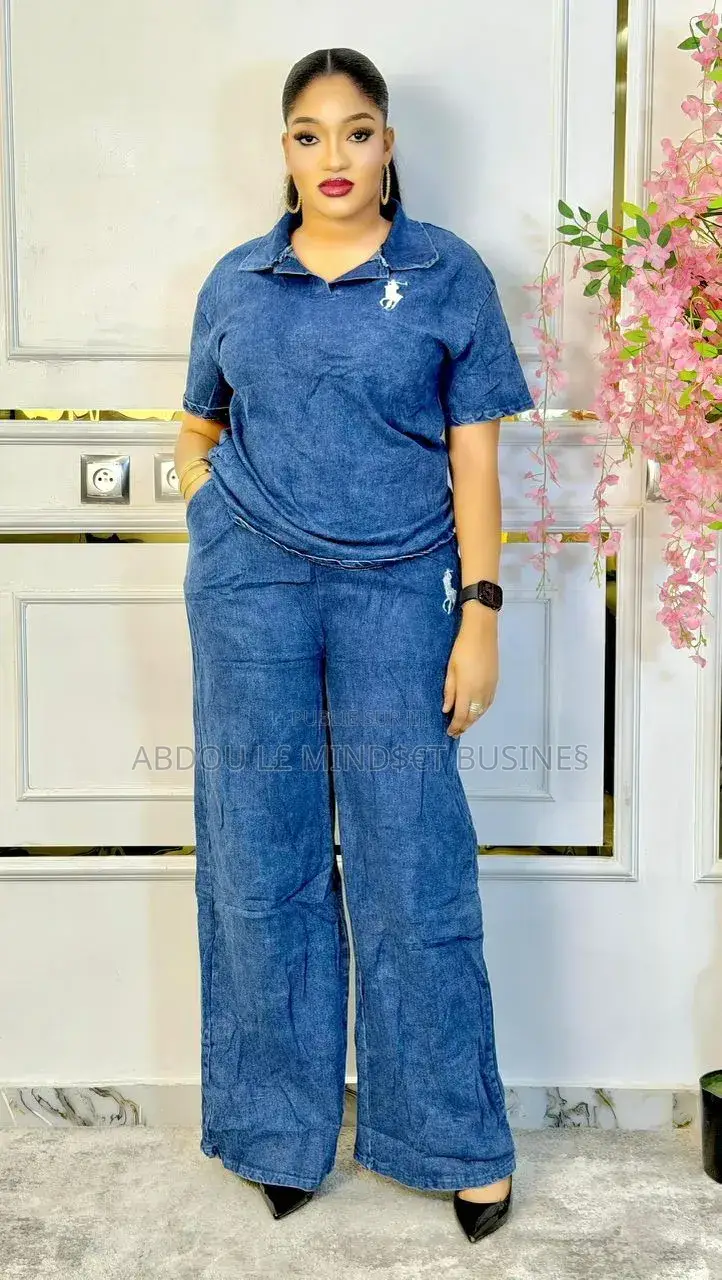 Ensemble Jeans Différents Modèles Disponibles