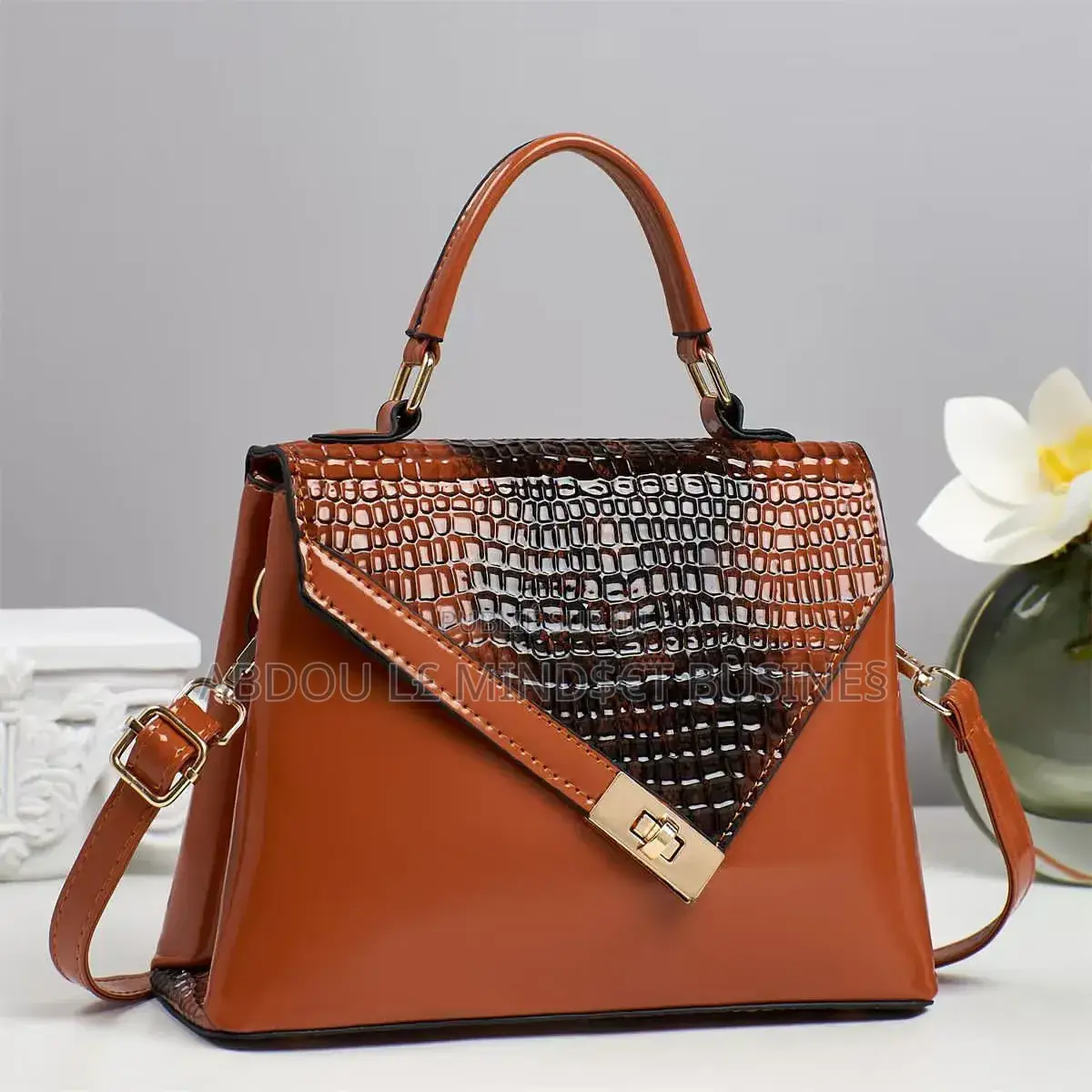 Sac À Main Dégradé Disponible