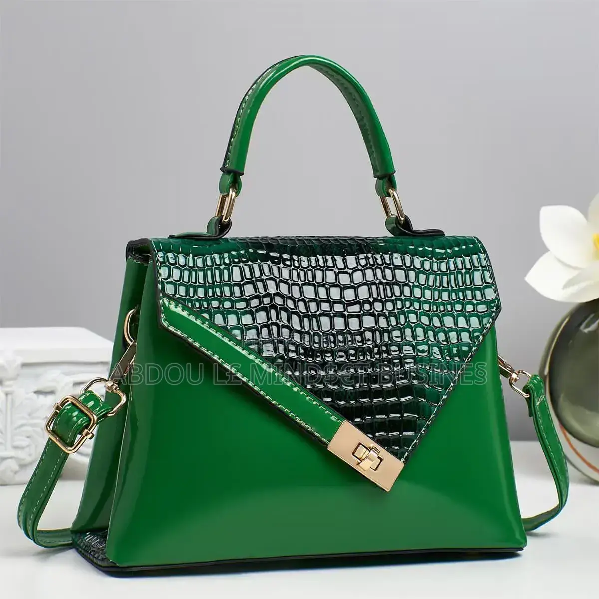 Sac À Main Dégradé Disponible