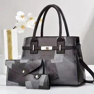 Sac À Main Carreaux 3 Pièces Disponible