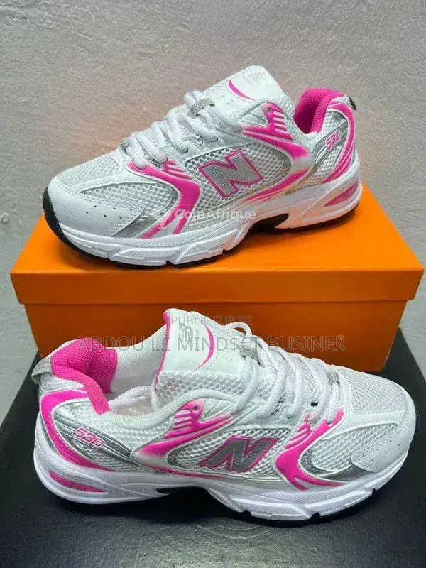 Shoes New Balance 530 Rose Blanc Disponible