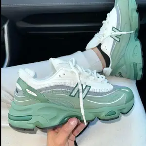 New Balance 2000 Couleur Différentes Disponible