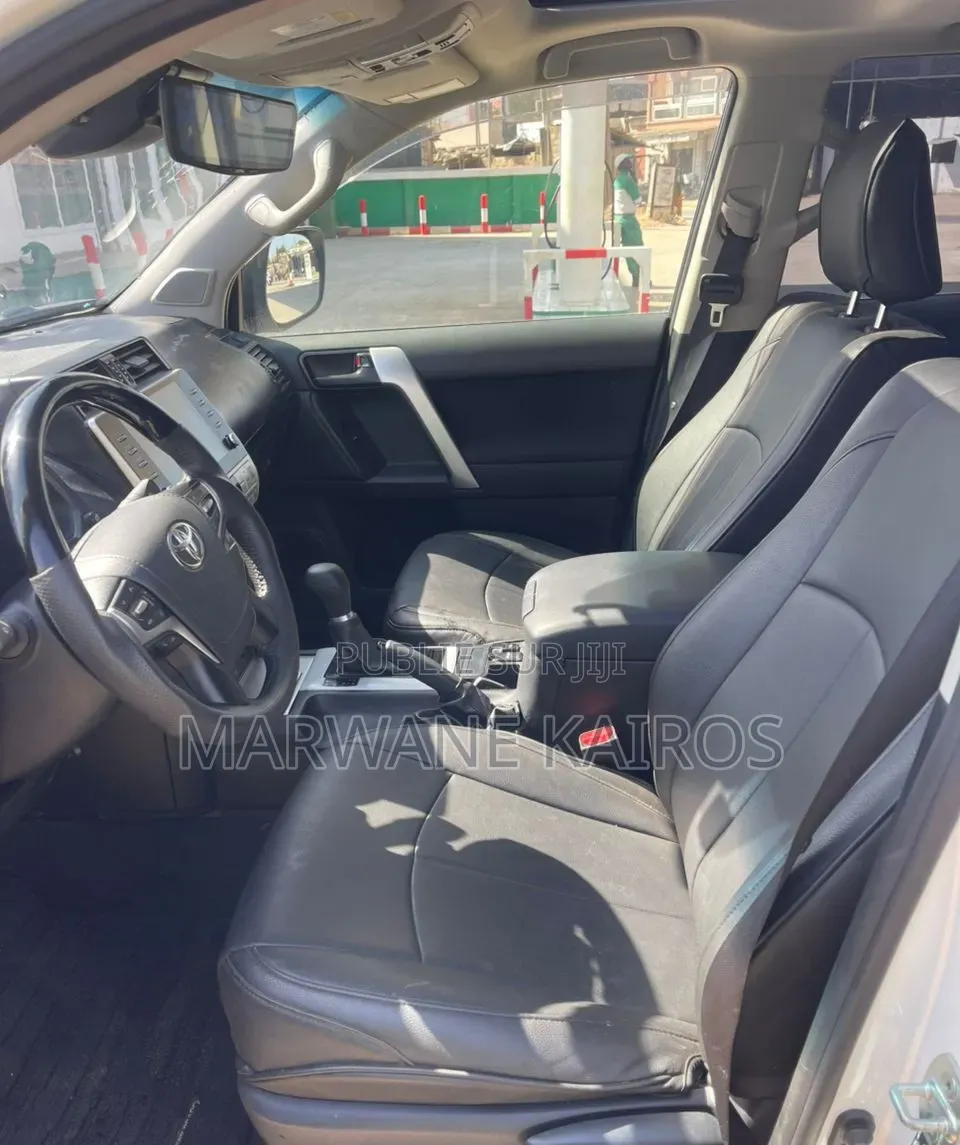 Toyota Land Cruiser Prado 2022 Blanc