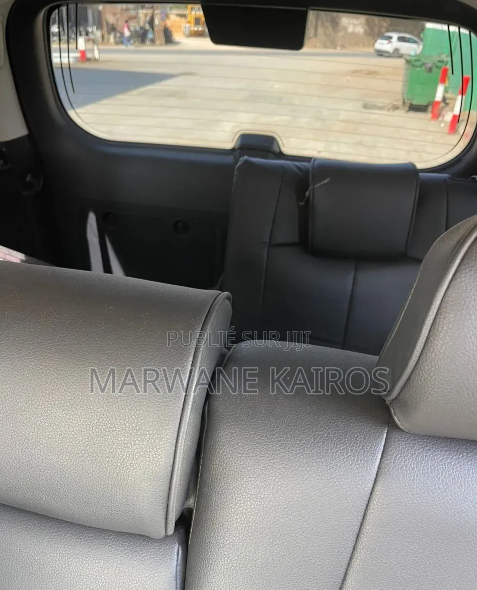 Toyota Land Cruiser Prado 2022 Blanc