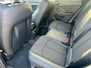 Audi Q3 2023 Noir