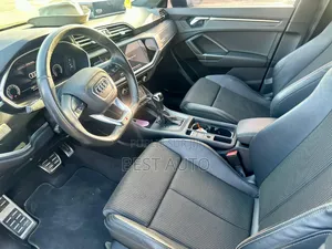Audi Q3 2023 Noir