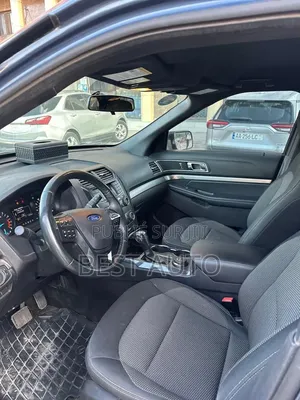 Ford Explorer 2019 Bleu