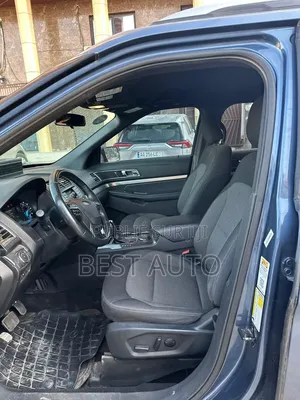 Ford Explorer 2019 Bleu