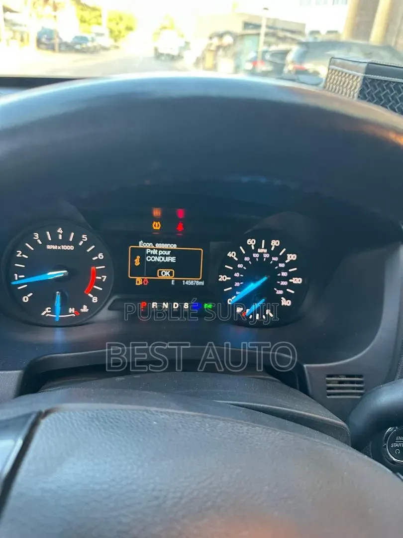Ford Explorer 2019 Bleu