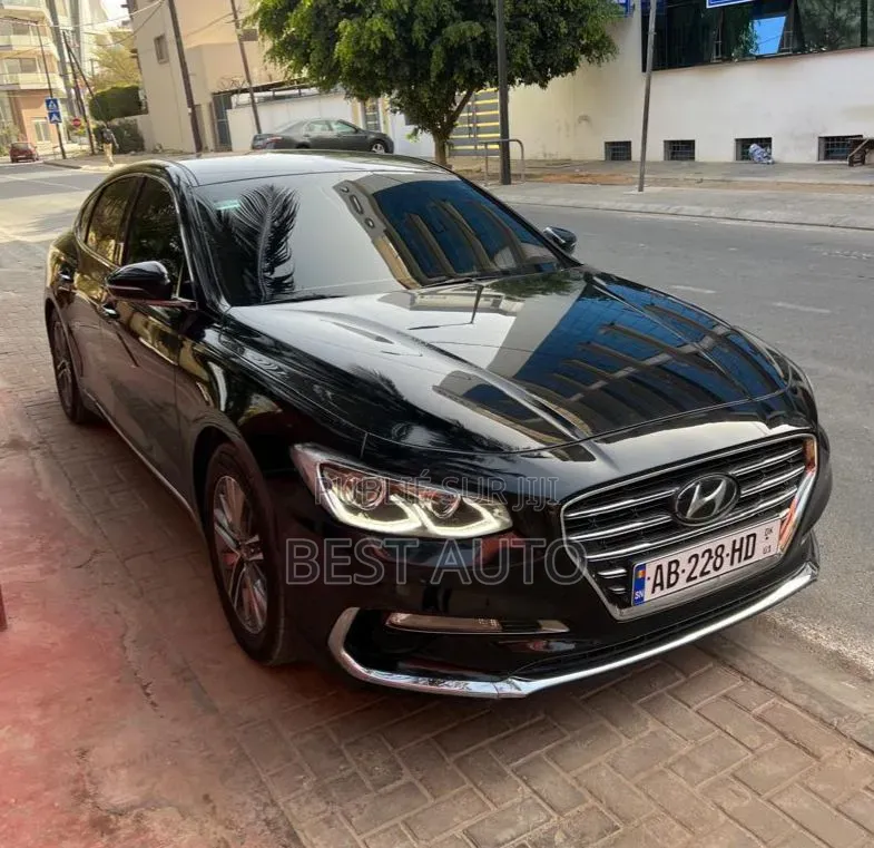 Hyundai Grandeur 2018 Noir