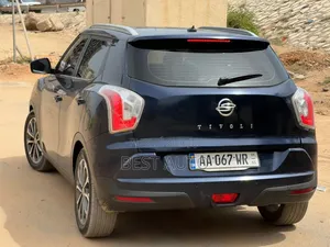SsangYong Rexton 2017 Bleu