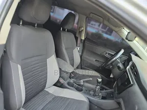 Toyota Auris 2016 Gris